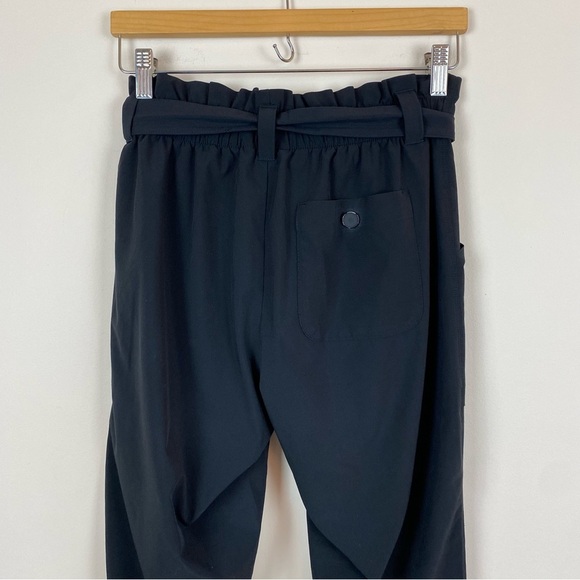 Athleta Skyline Pant Pleated High Rise Paperbag Waist Black Size 4 - Picture 4 of 6